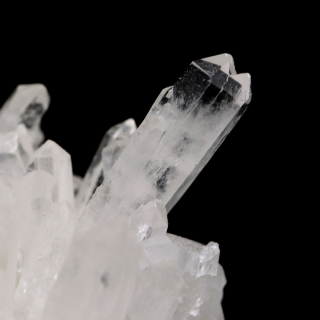 天然 水晶 クラスター 四川省産 原石 天然石 1点物 パワーストーン クリスタル 浄化 空間 自然石 結晶 鉱物 ポイント ヒーリング crystal