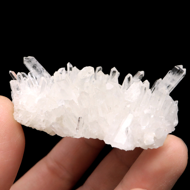天然 水晶 クラスター 四川省産 原石 天然石 1点物 パワーストーン クリスタル 浄化 空間 自然石 結晶 鉱物 ポイント ヒーリング crystal