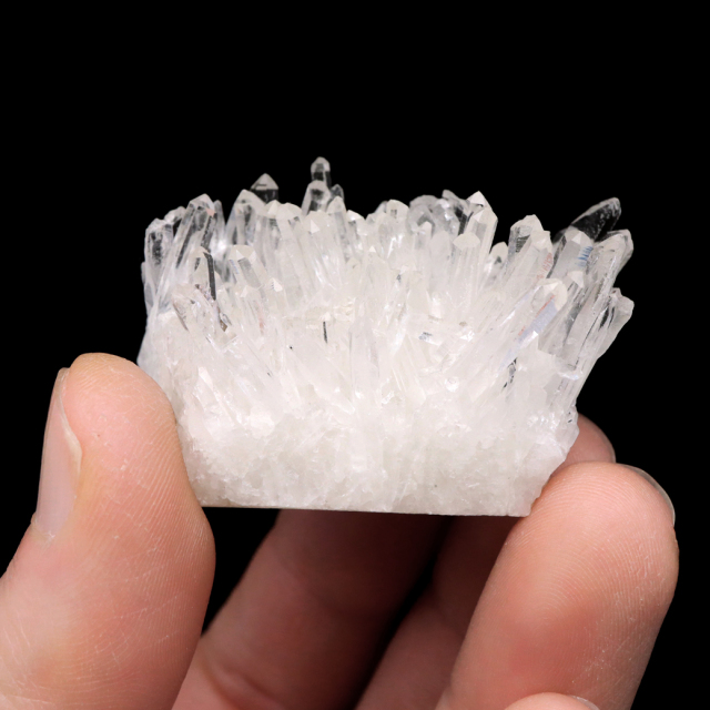 天然 水晶 クラスター 四川省産 原石 天然石 1点物 パワーストーン クリスタル 浄化 空間 自然石 結晶 鉱物 ポイント ヒーリング crystal