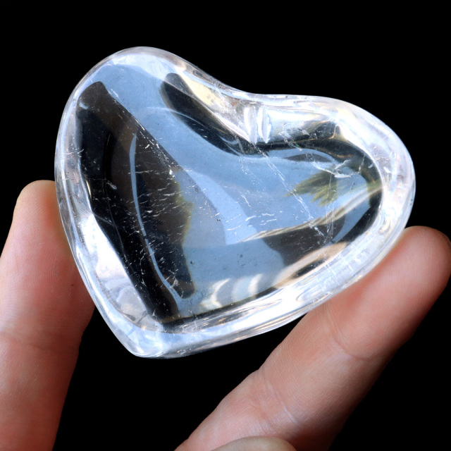 水晶 お皿 浄化皿 受け皿 ハート型 プレート クリスタルクォーツ ブラジル産 癒し ヒーリング 浄化 天然石 パワーストーン
