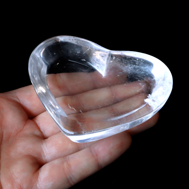 水晶 お皿 浄化皿 受け皿 ハート型 プレート クリスタルクォーツ ブラジル産 癒し ヒーリング 浄化 天然石 パワーストーン