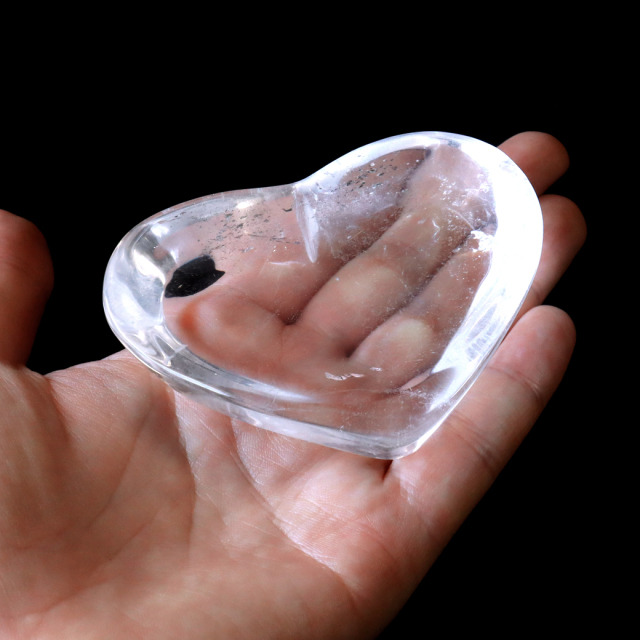 水晶 お皿 浄化皿 受け皿 ハート型 プレート クリスタルクォーツ ブラジル産 癒し ヒーリング 浄化 天然石 パワーストーン