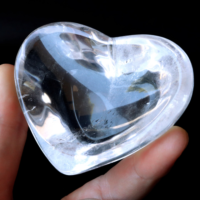 水晶 お皿 浄化皿 受け皿 ハート型 プレート クリスタルクォーツ ブラジル産 癒し ヒーリング 浄化 天然石 パワーストーン