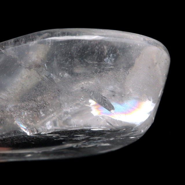 水晶 お皿 虹入り 浄化皿 受け皿 ハート型 133g プレート クリスタルクォーツ ブラジル産 癒し ヒーリング 浄化 天然石