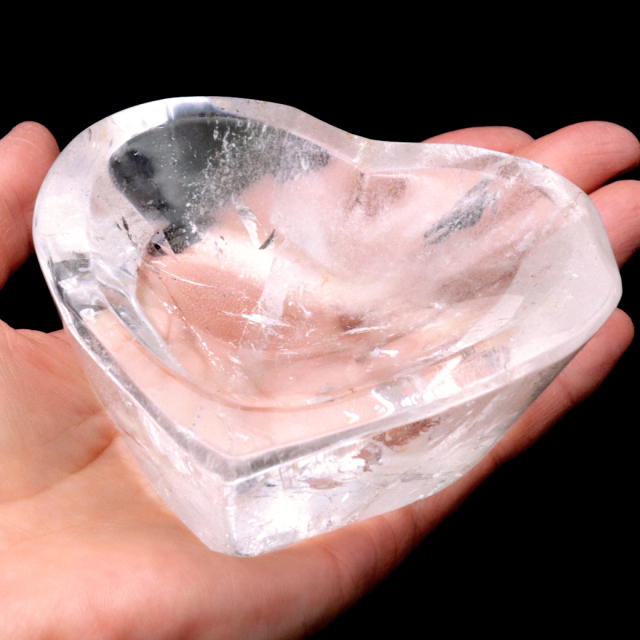 水晶 お皿 浄化皿 受け皿 ハート型 プレート クリスタルクォーツ ブラジル産 癒し ヒーリング 浄化 天然石