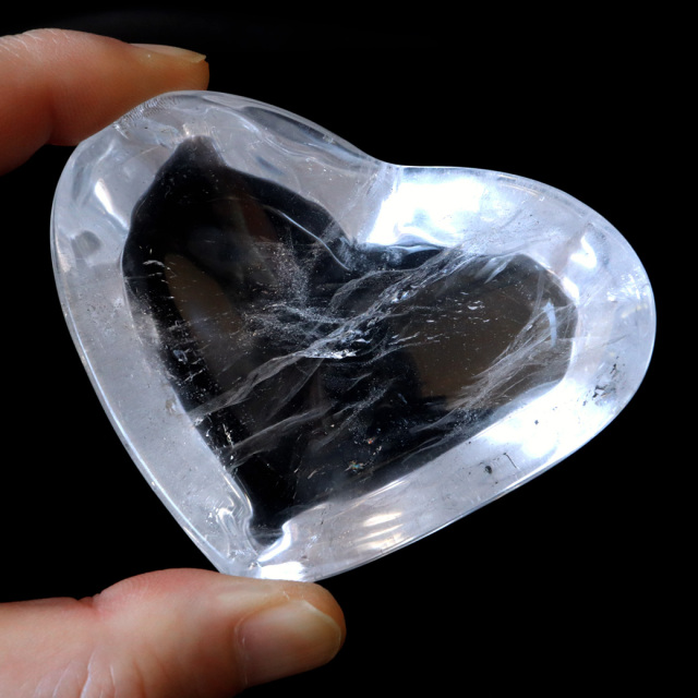 水晶 お皿 浄化皿 受け皿 ハート型 プレート クリスタルクォーツ ブラジル産 癒し ヒーリング 浄化 天然石 パワーストーン