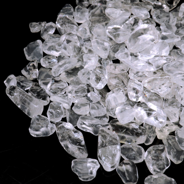 水晶 さざれ 100g サイズ中 天然石 パワーストーン 浄化グッズ 高透明