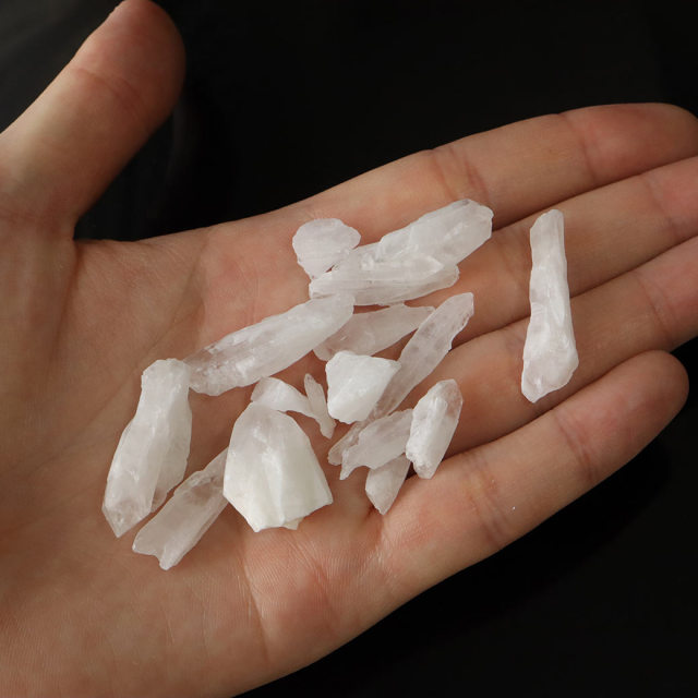 水晶 ナチュラル ポイント さざれ 100g 四川省産 細石 天然石 パワーストーン 浄化グッズ