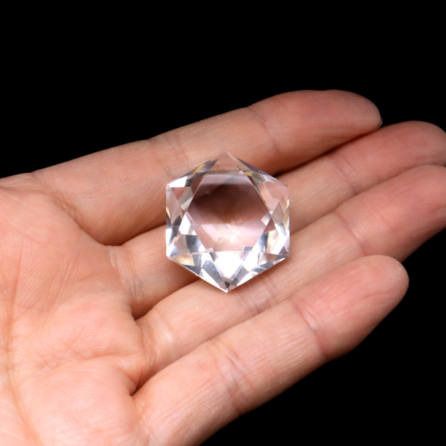 水晶 六芒星 ブラジル ゴイアス州産  抜群の透明感 クリスタルクォーツ 天然石 crystal スピリチュアル クリスタル 浄化 1個