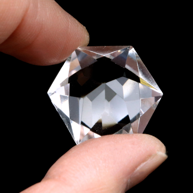 水晶 六芒星 ブラジル ゴイアス州産 抜群の透明感 クリスタルクォーツ