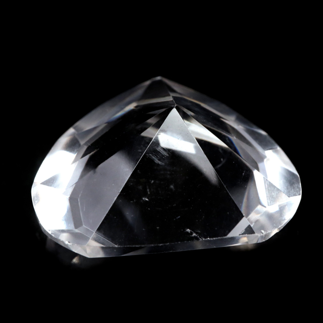 水晶 ハート ブラジル ゴイアス州産  抜群の透明感 クリスタルクォーツ 天然石 crystal スピリチュアル クリスタル 浄化 1個