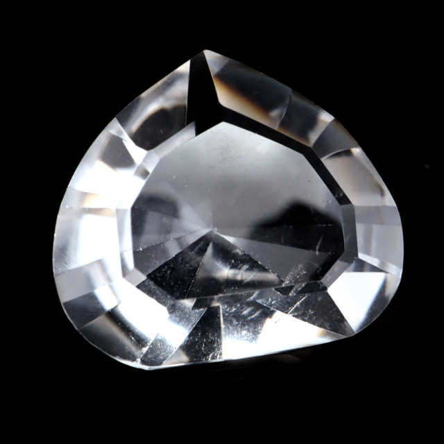 水晶 ハート ブラジル ゴイアス州産 抜群の透明感 クリスタルクォーツ