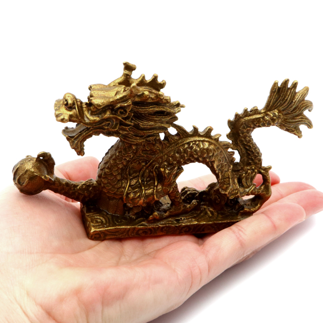 特価★【原画】『龍神池の主』（辰年　干支　竜　絵画　縁起物　開運　額縁付き） 特価☆【原画】『龍神池の主』（辰年 干支 竜 絵画 縁起物 開運