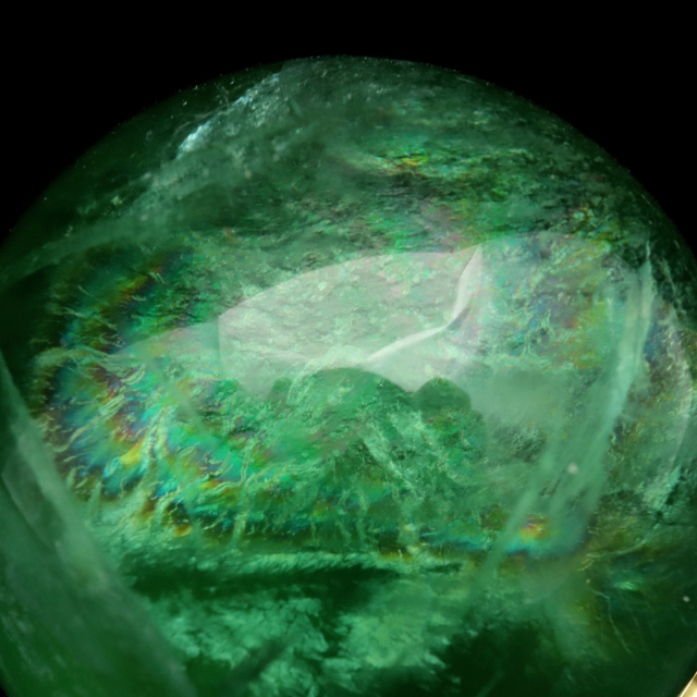 グリーンフローライト大きい丸玉　パワーストーン置物 グリーンフローライト大きい丸玉パワーストーン置物