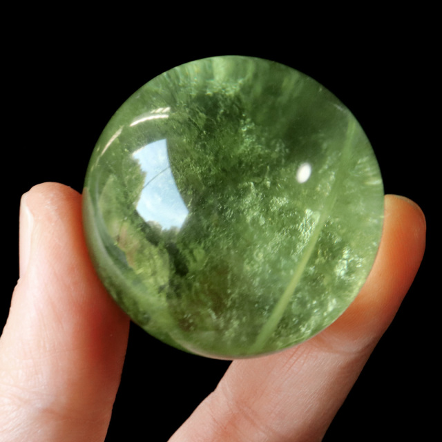 グリーン フローライト AAAAA 丸玉 直径 約43mm 透き通る透明感
