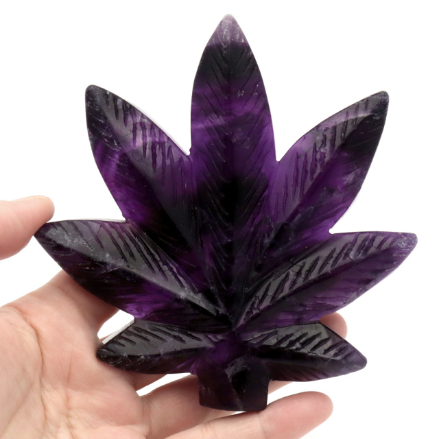フローライト 置物 楓 もみじ 天然石 蛍石 ほたるいし 彫刻 彫り物 葉 リーフ パワーストーン レインボー オブジェ