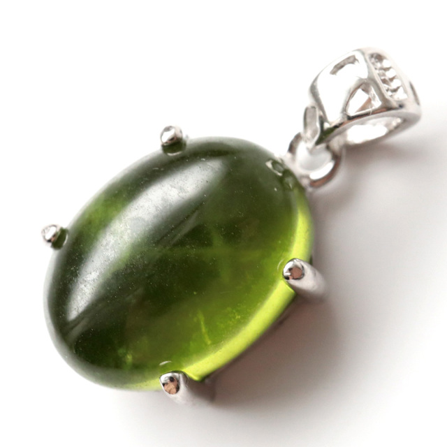 グリーン ガーネット ペンダント高品質  Silver925 チェーン付き 天然石 パワーストーン