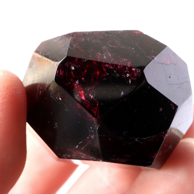 ロードライト ガーネット 原石 70g 1点もの マダガスカル産 柘榴石