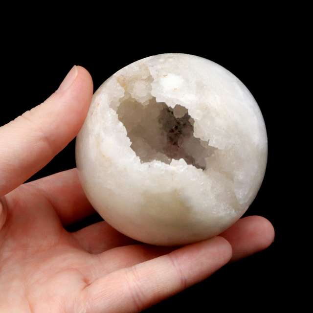 水晶 ジオード 丸玉 モロッコ産 1点物 天然石 笑口 原石 ヒーリング スフィア パワーストーン 台座付き