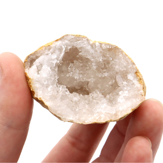 水晶 カルサイト 割れていない ジオード 晶洞 原石 モロッコ・スマラ産 パワーストーン 天然石 ドーム ガチャ おまかせ発送