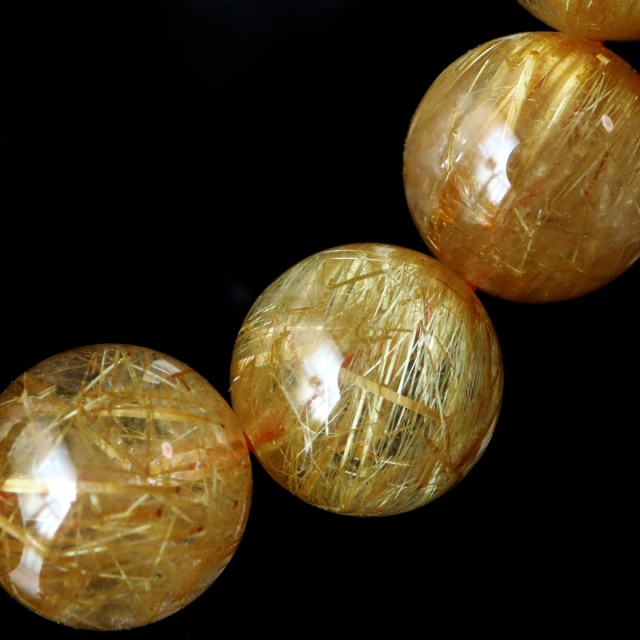 42mm 虹入りゴールドルチルクォーツ 丸玉 スフィア 金針水晶