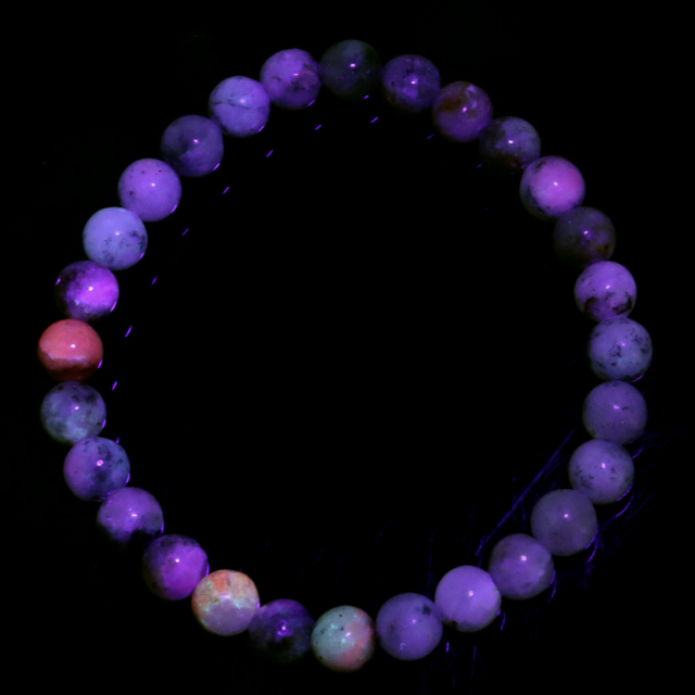 ハックマナイト ブレスレット 1点物 ハックマン石 天然石 パワーストーン ブラックライト付き