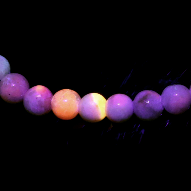 ハックマナイト ブレスレット 1点物 ハックマン石 天然石 パワーストーン ブラックライト付き