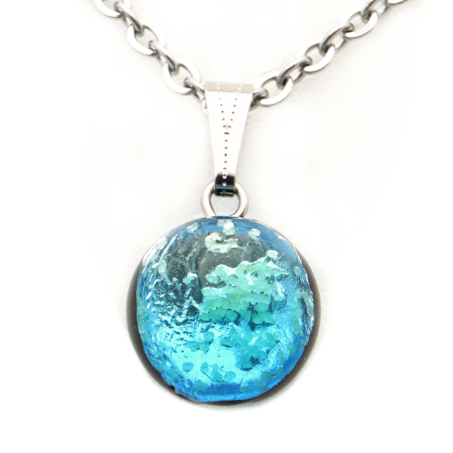 光る ハテルマブルー ホタルガラス ネックレス 沖縄 琉球 お土産 波照間島