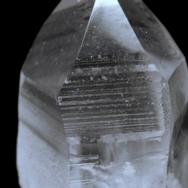 レムリアンシード 水晶 六角柱 ポイント 一部面残し 研磨磨き 1点もの 5A 天然石 ブラジル バイーア州産 証明書付き