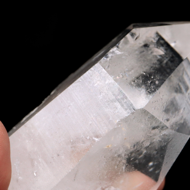 レムリアンシード 水晶 六角柱 ポイント 一部面残し 研磨磨き 187g 1点もの AAA 虹入り レインボー 天然石 証明書付き