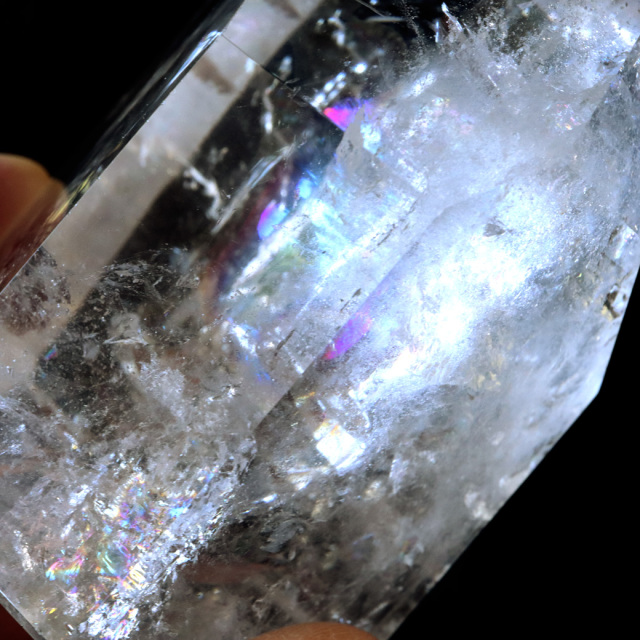 レムリアンシード 水晶 六角柱 ポイント 一部面残し 研磨磨き AAAAA 虹入り レインボー 天然石 ブラジル バイーア州産 証明書付き