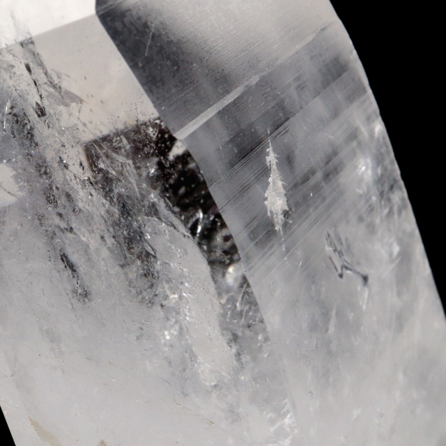 レムリアンシード 水晶 六角柱 ポイント 一部面残し 研磨磨き 1点もの AA 天然石 ブラジル バイーア州産 証明書付き