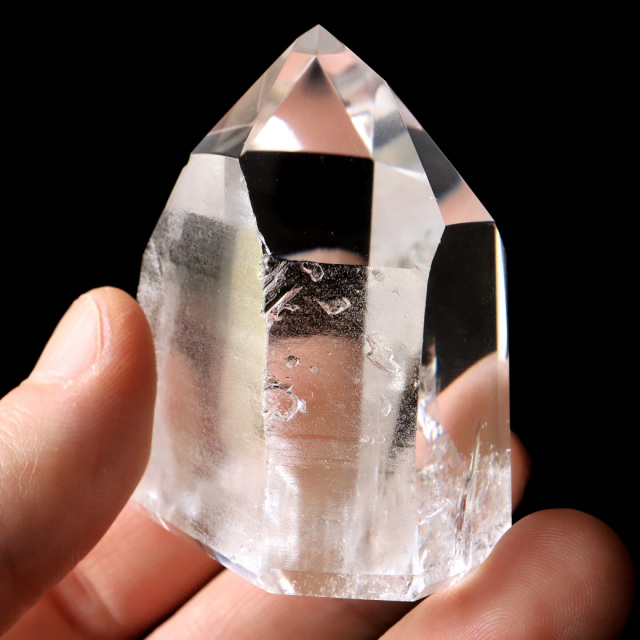 レムリアンシード 水晶 六角柱 ポイント 一部面残し 研磨磨き 1点もの 5A レインボー 天然石 ブラジル バイーア州産 証明書付き