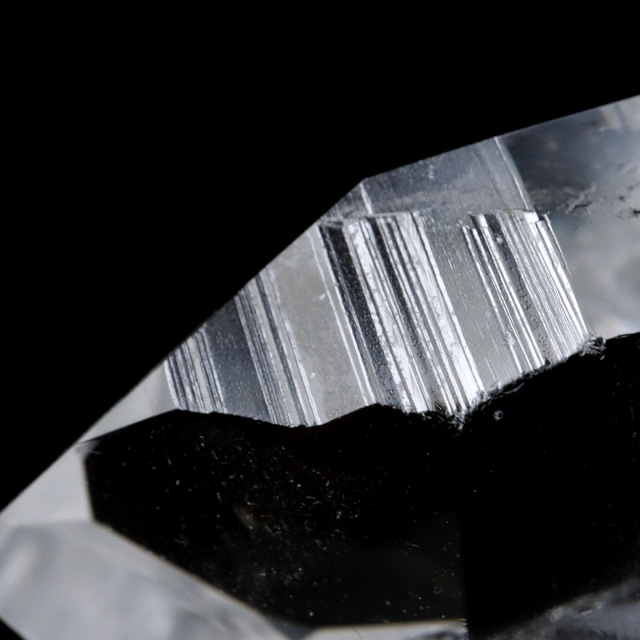 レムリアンシード 水晶 六角柱 ポイント 一部面残し 研磨磨き 1点もの 5A レインボー 天然石 ブラジル バイーア州産 証明書付き