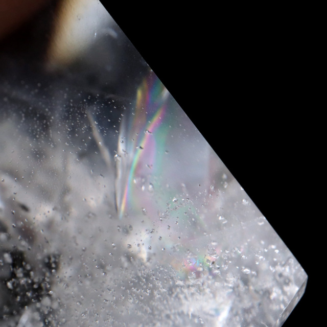 レムリアンシード 水晶 六角柱 ポイント 一部面残し 研磨磨き 1点もの 5A レインボー 天然石 ブラジル バイーア州産 証明書付き
