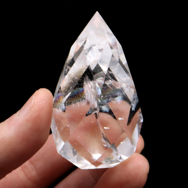 レムリアンシード カット しずく型 置き物 キラキラ 虹入り レインボー 1点もの 天然石  セーラ・デ・カブラル産 浄化 ヒーリング