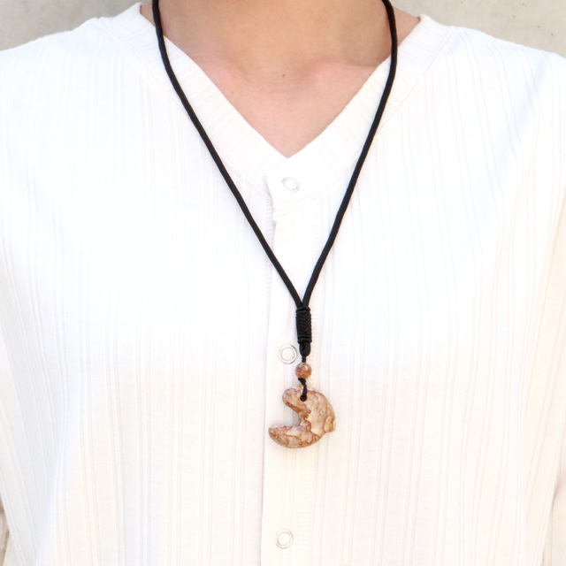 ◯まるい型 姫りんご ネックレス 天然石 天然石りんごのネックレス/母