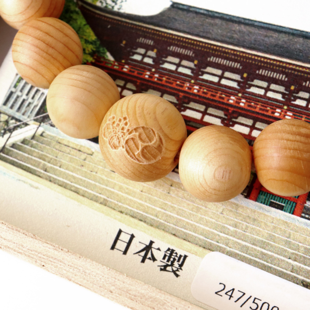 高野山 家紋入り ブレスレット 高野山中門檜 ヒノキ 11mm 木箱付き 世界遺産 金剛峯寺 腕念珠 天然石 パワーストーン 母の日