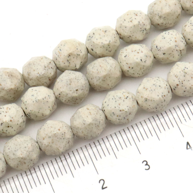 北投石 一連 ビーズ スターカット 8mm 長さ 約40cm 台湾産 マイナスイオン測定済み ラジウム ホクトライト