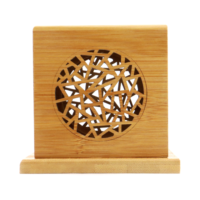 香炉 おしゃれ 透かし彫り 竹素材 キューブ型 ホワイトセージ 渦巻線香 コーン 対応 浄化用 受け皿 ギフト 灰がこぼれない リラックス