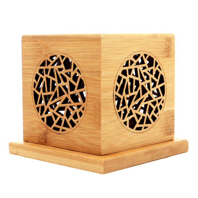 香炉 おしゃれ 透かし彫り 竹素材 キューブ型 ホワイトセージ 渦巻線香 コーン 対応 浄化用 受け皿 ギフト 灰がこぼれない リラックス