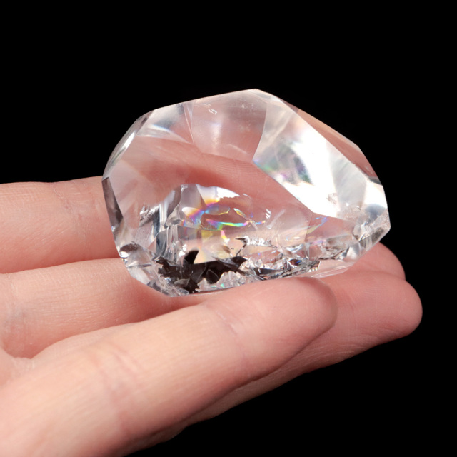 アイリスクォーツ 虹入り 原石 44g 全面磨き 研磨 ポリッシュ