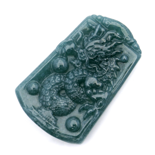 龍 翡翠 グアテマラ産 ペンダント トップ用 素材 ルース