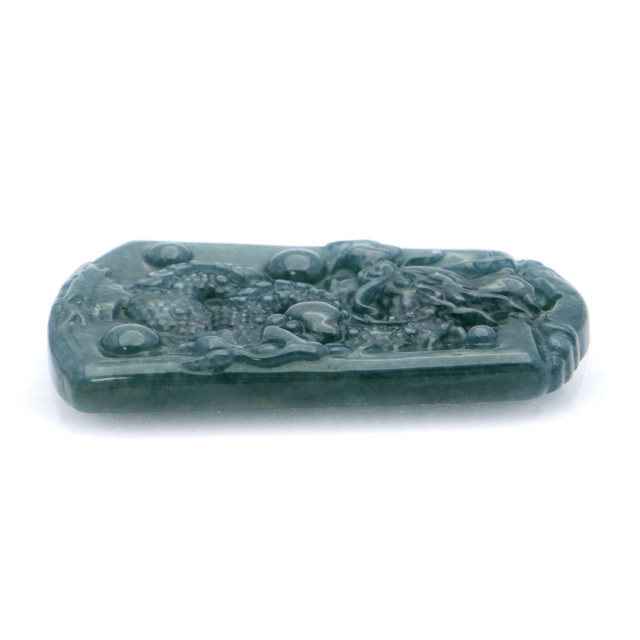 グアテマラ産天然翡翠ペンダントトップ グアテマラ産 翡翠 ヒスイ jade ペンダントトップ 一点もの 希少