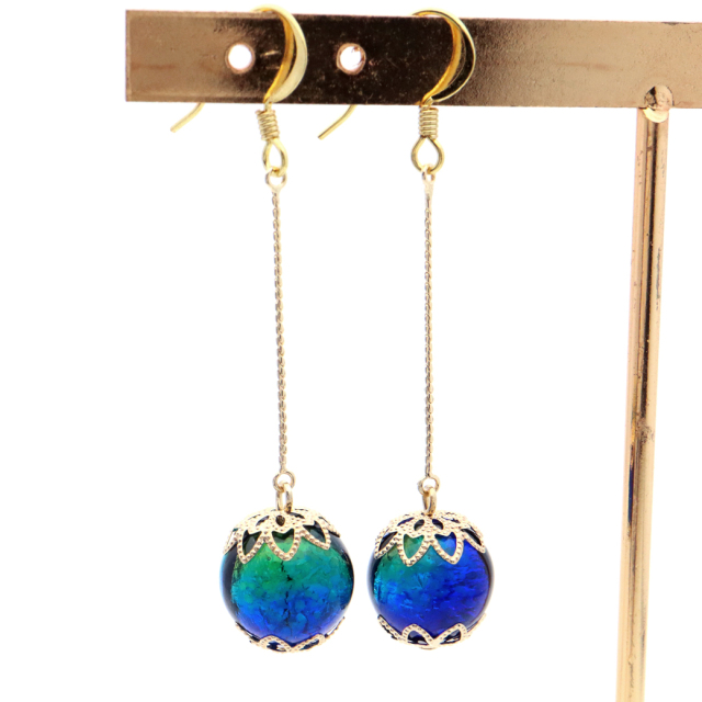 ホタルガラス ピアス レディース 揺れる おしゃれ 光る ケラママリン フックピアス  沖縄 お土産 琉球