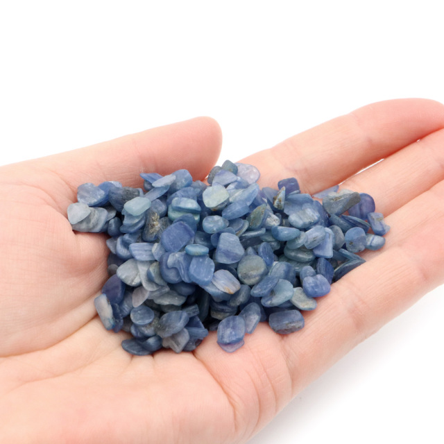 カイヤナイト さざれ石 本物 1kg まとめ売り お得 ナチュラルカラー ブラジル産 Kyanite 天然石