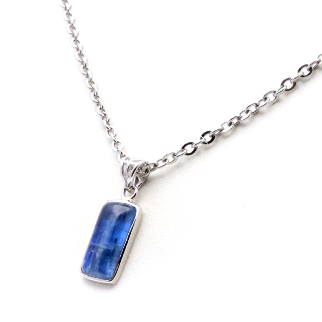 カイヤナイト ペンダント AAA ネパール産 天然石 ネックレス  Silver925 パワーストーン 1点もの Kyanite 藍晶石