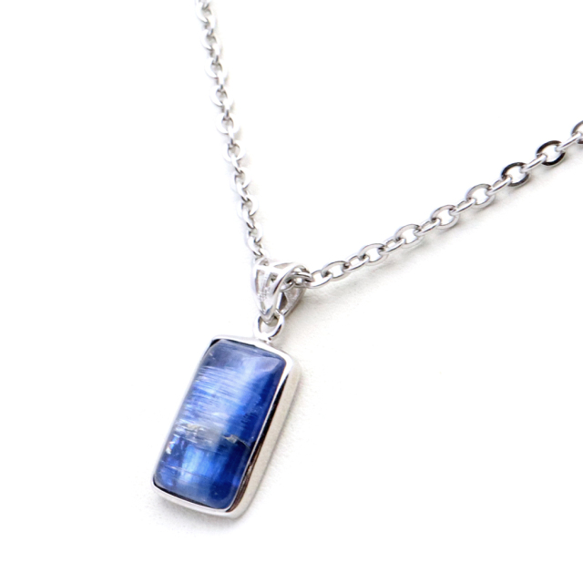カイヤナイト ペンダント AAA ネパール産 天然石 ネックレス  Silver925 パワーストーン 1点もの Kyanite 藍晶石
