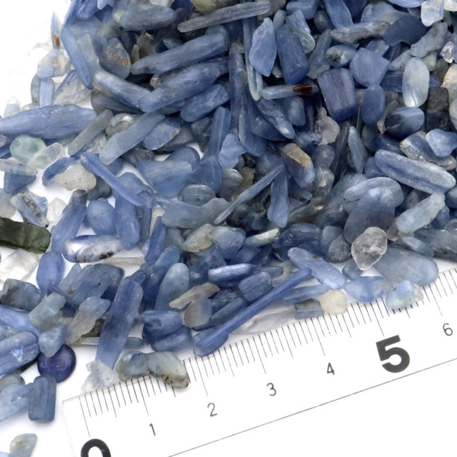 カイヤナイト さざれ石 100g ナチュラルカラー サイズ小 ブラジル産 Kyanite 天然石 パワーストーン 浄化グッズ