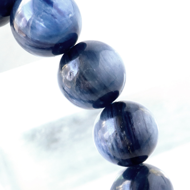 No.40 天然石 お守り ブレスレ ルビーinカイヤナイト 1 - メルカリ No